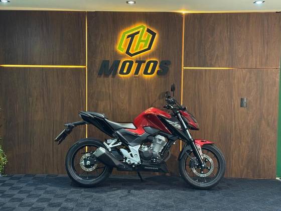 HONDA CB 300F TWISTER ABS HONDA CB 300F TWISTER ABS
